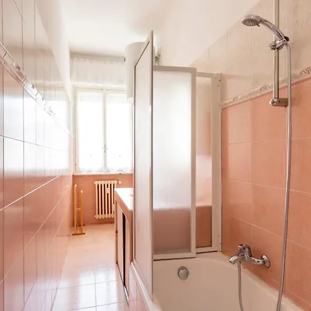 Volta's - Self Chek-in Апартаменты