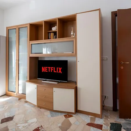 Апартаменты Volta's - Self Chek-in Новара